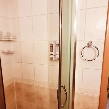 приветливо смарт студио, с изглед към снежанка и писта пампорово-стойките *