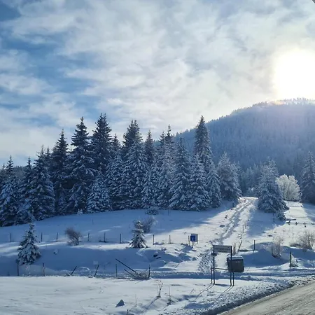 приветливо смарт студио, с изглед към снежанка и писта пампорово-стойките Stoykite